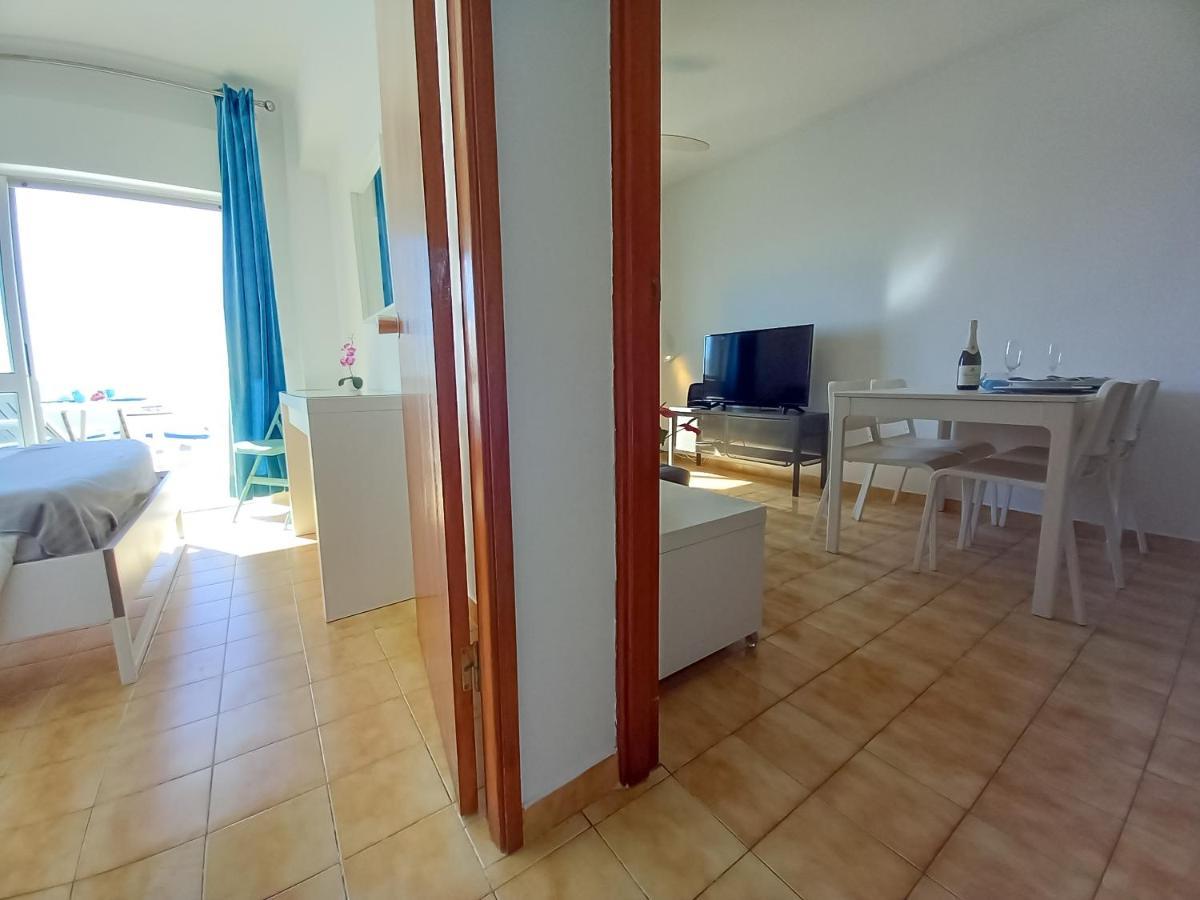Mira Atlantico 13- Terraco Com Vista Mar E Cidade, Wifi, 80Mt Praia Quarteira Dış mekan fotoğraf